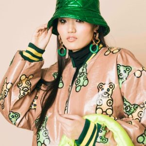 KI2383 verde – Cappelli – KOSTUMN°1