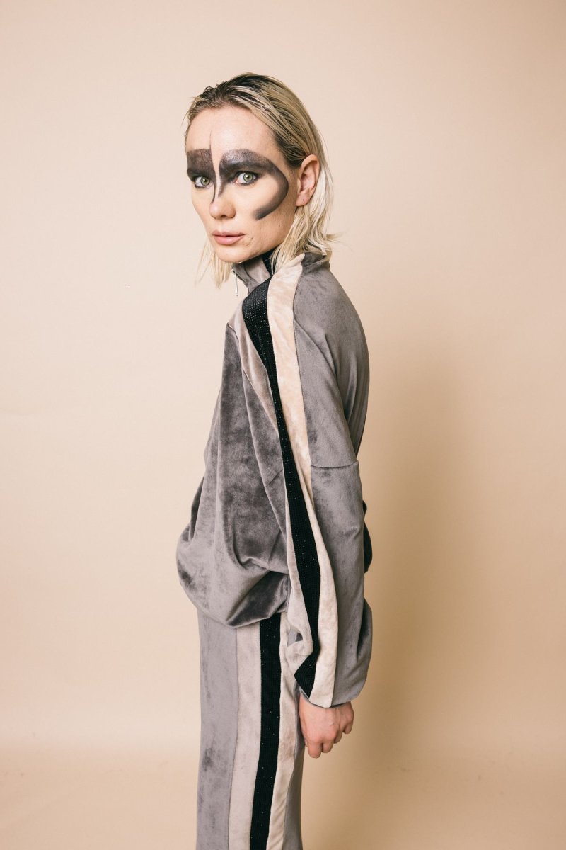 KI2403 grigio – Abiti – KOSTUMN°1 - immagine 6