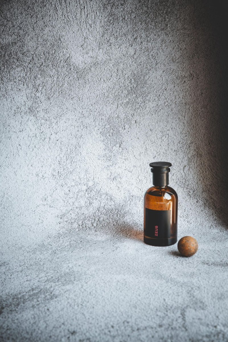 Zeus -100 – Fragranze Corpo – UNDICI PARFUM